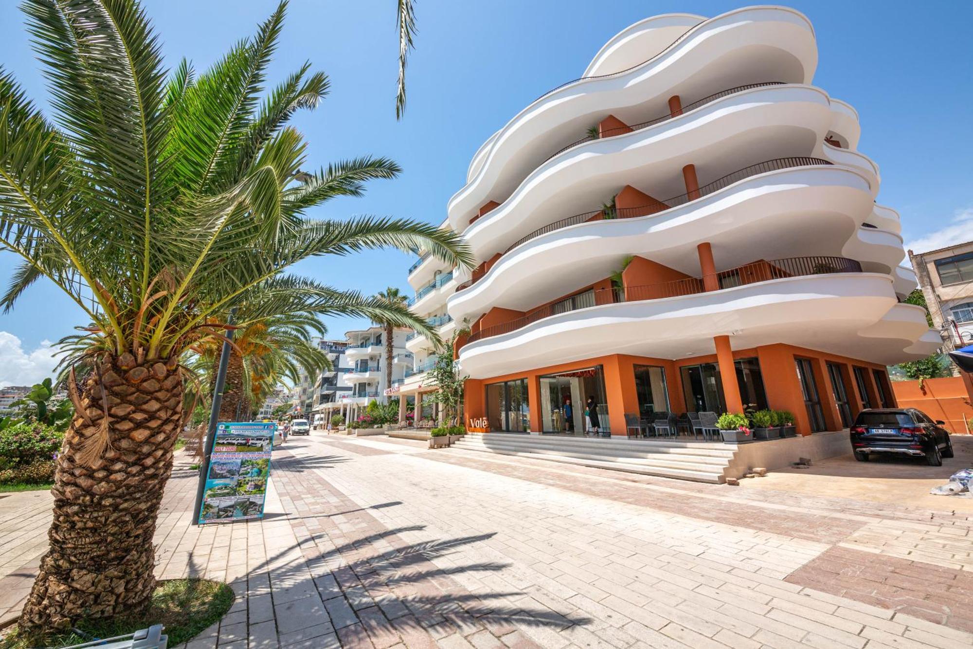 Hotel Vale Sarandë Buitenkant foto
