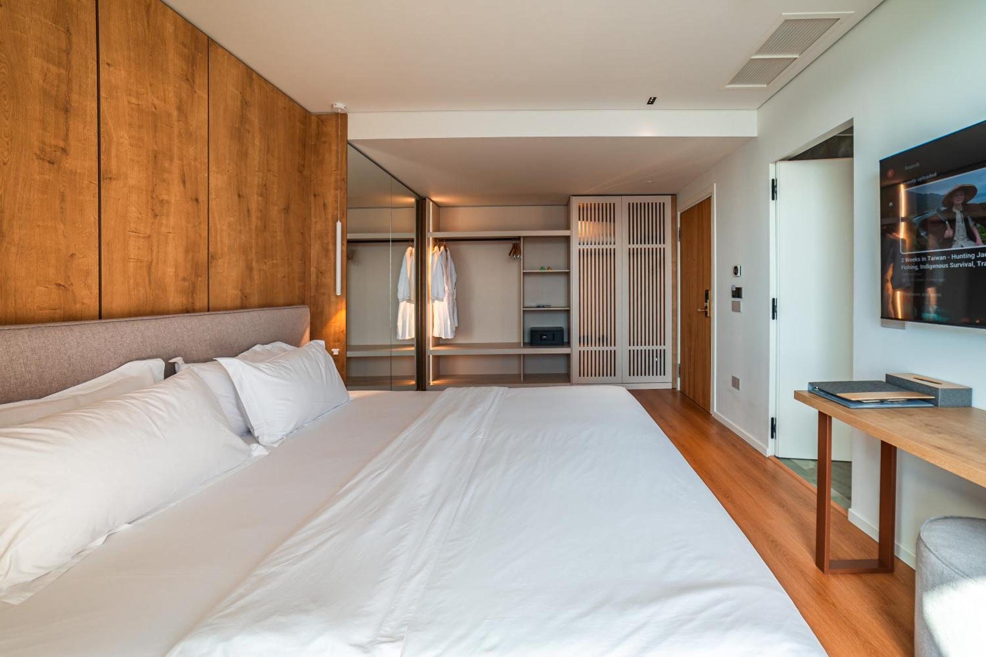 Hotel Vale Sarandë Buitenkant foto