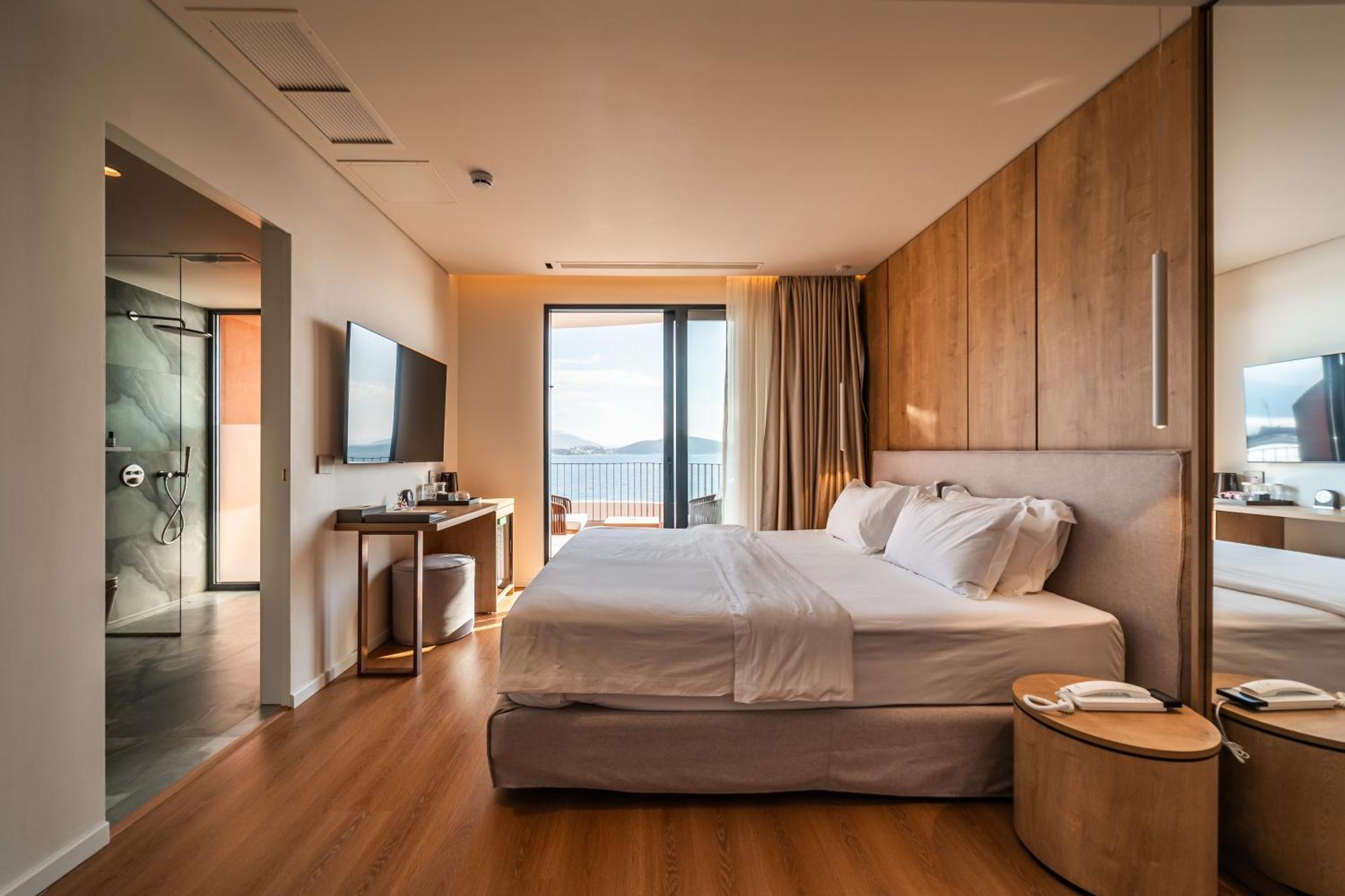 Hotel Vale Sarandë Buitenkant foto