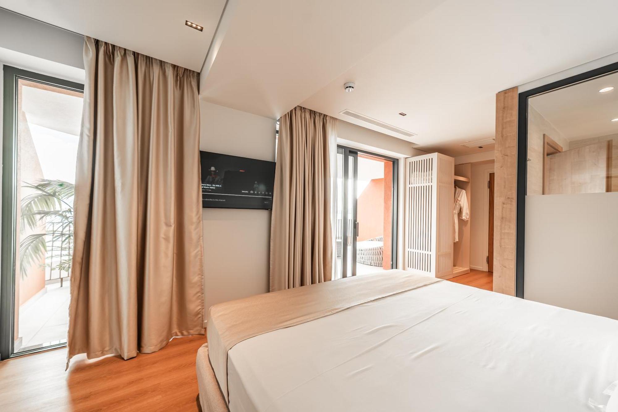 Hotel Vale Sarandë Buitenkant foto
